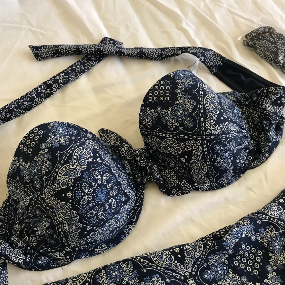 Bikini swimsuit 👙